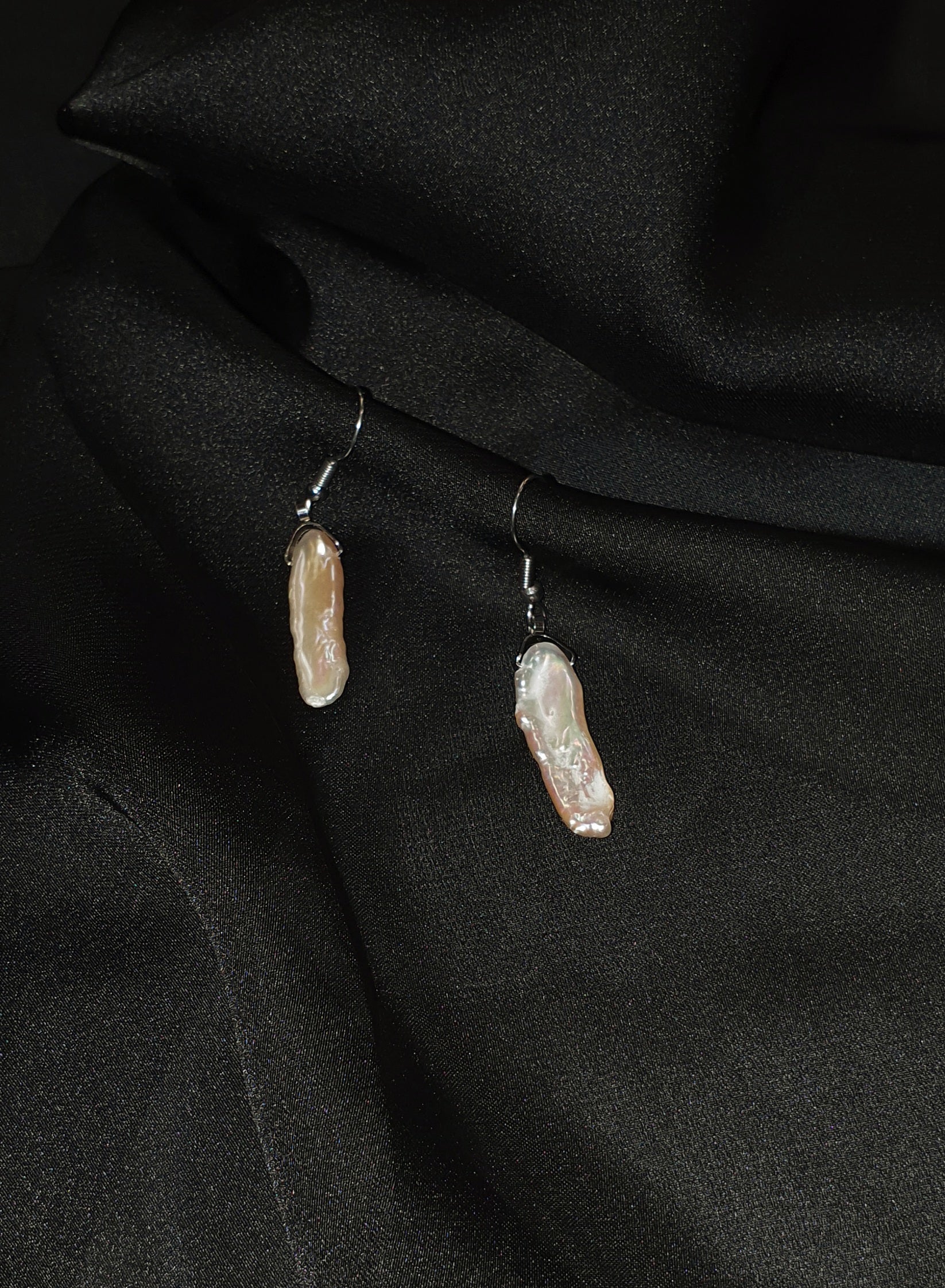 JES Original Eclipse Pearl Set - Barokke Zoetwaterparels Ketting & Oorbellen