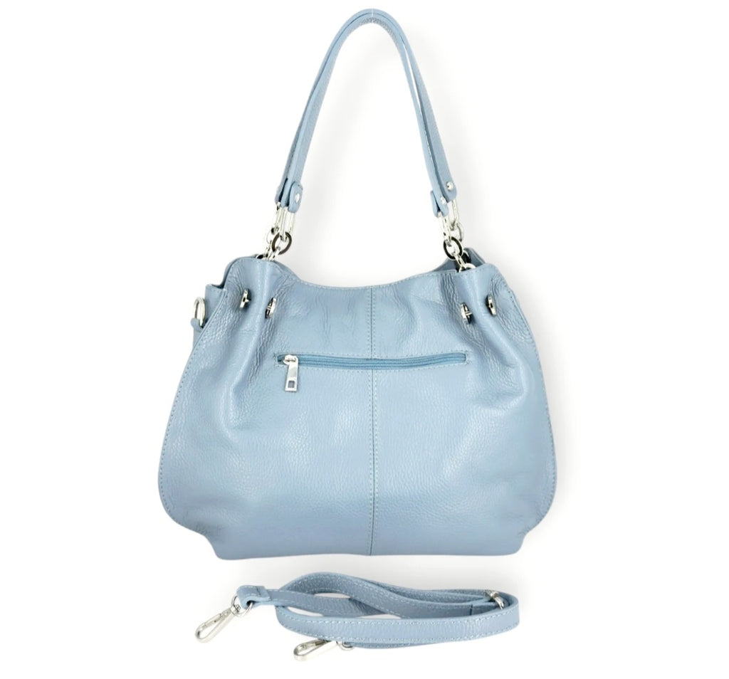 Sofia Daily Soft

Soepele lederen handtas voor elegant dagelijks gebruik

De&nbsp;Sofia Daily Soft&nbsp;is een elegante handtas die ontworpen is voor comfort, flexibiliteit en stijl in het dagelijkse leven. Gemaakt uit&nbsp;soepel echt leder&nbsp;voelt deze tas zacht aan en vormt ze zich op natuurlijke wijze naar de inhoud, wat zorgt voor een vrouwelijke en ontspannen uitstraling.

Dankzij de&nbsp;lange schouderhengsels&nbsp;draag je de tas comfortabel over de schouder, terwijl de&nbsp;afneembare en verstel