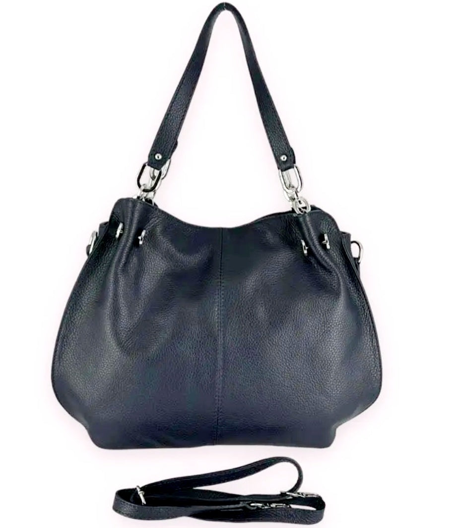 Sofia Daily Soft

Soepele lederen handtas voor elegant dagelijks gebruik

De&nbsp;Sofia Daily Soft&nbsp;is een elegante handtas die ontworpen is voor comfort, flexibiliteit en stijl in het dagelijkse leven. Gemaakt uit&nbsp;soepel echt leder&nbsp;voelt deze tas zacht aan en vormt ze zich op natuurlijke wijze naar de inhoud, wat zorgt voor een vrouwelijke en ontspannen uitstraling.

Dankzij de&nbsp;lange schouderhengsels&nbsp;draag je de tas comfortabel over de schouder, terwijl de&nbsp;afneembare en verstel